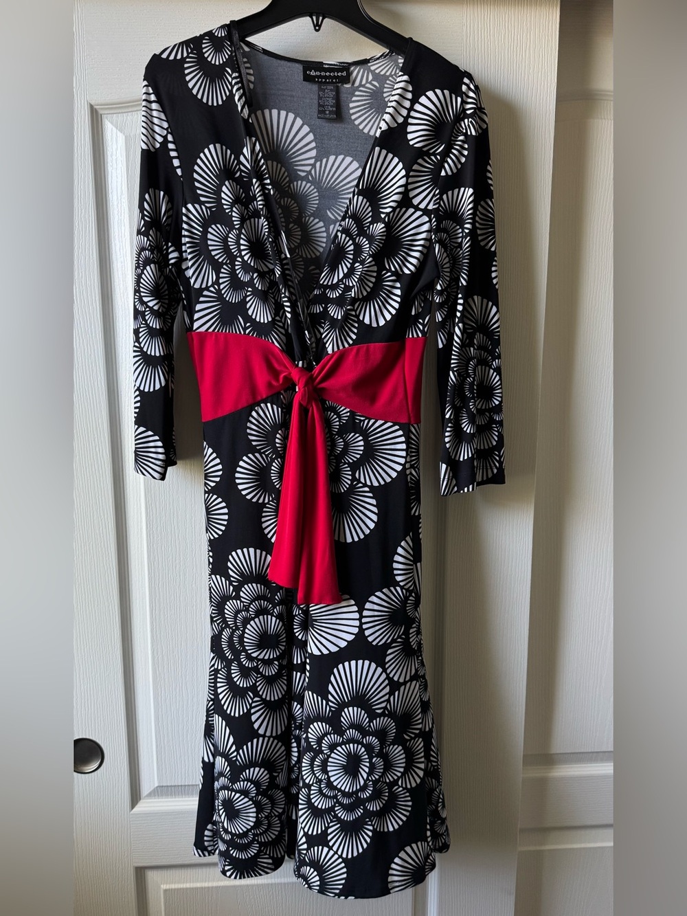 Anne Marie Black & White Floral Wrap Dress Waist Tie